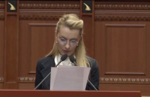 Romina Kuko: Platformat duhet të mbajnë përgjegjësi ligjore, po ushqehet dhuna online ndaj fëmijëve