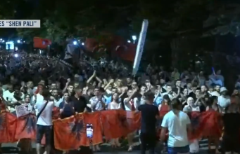 Organizatori i protestës: Nuk mbajmë më përgjegjësi për reagimin e qytetarëve