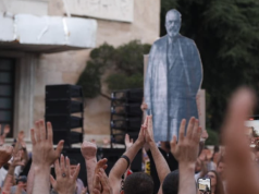 Protestuesit paralajmërojnë bllokimin e Kuvendit: Nesër nuk do të lejojmë deputetët të hyjnë
