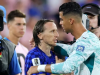 VAR-i shpëton Ronaldon, fundi i hidhur për Modriçin! Vendimi në minutën e 103-të ndez polemika në Botëror