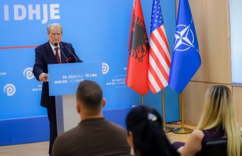 Berisha: Nuk do të marrim pjesë në seancat plenare pa u shqyrtuar kërkesat e protestuesve