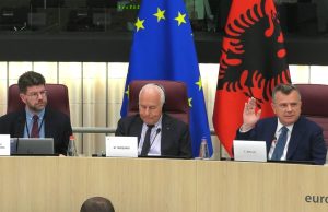 Debat i fortë në Komitetin Shqipëri-BE, PS dhe PD me versione të kundërta për votimin në Strasburg