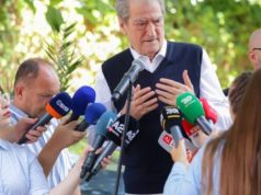 Berisha sulmon Kushtetuesen: Mbrojti ligjin për investimet strategjike dhe sfidoi BE-në