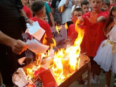 Revolta ndaj hartës së PS-së/ Kryebashkiakë socialistë, drejtues lokalë dhe banorë kundërshtojnë shkrirjen e disa bashkive. Thirrje për protesta