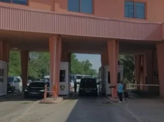 Incidenti në Qafë Thanë, VLEN ngre akuza: Deputetët me pasaporta diplomatike u ndaluan për një orë