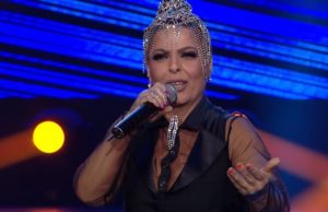 Aurela Gaçe reagon pas thirrjeve për bojkot: Po më ktheni në “tabelë qitjeje”