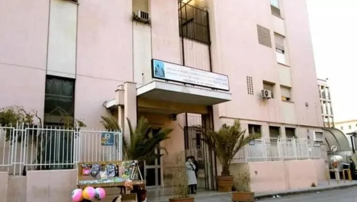 Prindërit  no vax  nën hetim pas vdekjes së vajzës 4 vjeçare nga difteria  nuk kishin vaksinuar asnjë nga 5 fëmijët