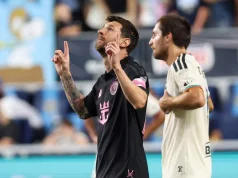 Jeta vazhdon…Golin e parë pas humbjes së të atit Messi ia dedikon atij, ja gjesti që bëri në fushë (Video)