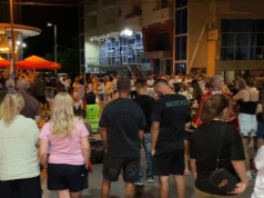Divjaka “nuk dorëzohet”/ 14 ditë protesta kundër shkrirjes së bashkisë, banorët: Nuk tërhiqemi