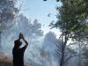 Zjarret nuk ndalen/ 7 vatra ende aktive, avionë e helikopterë në luftë me flakët