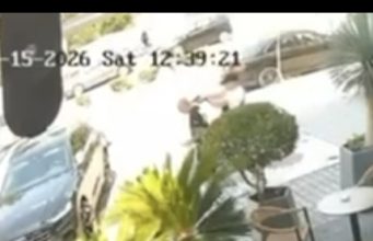 Elbasan, pistoleta në kokë Ermir Bitocit/ Zbardhen pamjet e atentatit të dyshuar, arma dyshohet se u bllokua