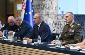Alarm nga Zagrebi: Serbia po armatoset për sulm, Perëndimi të ushtrojë presion