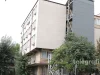 Flamuj kombëtarë dhe të UÇK-së në kishën ortodokse në Lipjan, policia identifikon dy persona: Njëri ishte i dehur