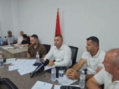 Këshilli Bashkiak i Selenicës kundër bashkimit me Vlorën, PS dhe PD votojnë kundër shkrirjes së bashkisë