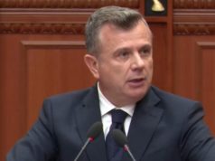 “Ju ishit në anën e gabuar”/ Balla i kujton PD-së votën që hapi rrugën për hetimet ndaj UÇK-së