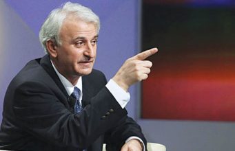 Fantazma e Gazidedes rikthehet në Kuvend/ Nga Remzi Hoxha te “Koha Jonë” dhe Përmeti ’97, dosjet që ndjekin SHIK-un e kohës së Berishës
