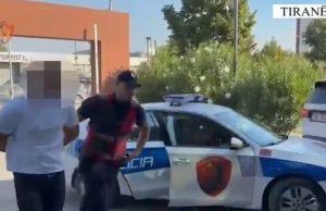 “Yll perrie… u fsheh në tualet”/ Policia zbardh arrestimin e Jozefin Markut, pranga edhe personit që e strehoi