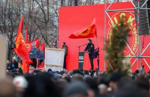 “Do ta zbardhim natën në shesh”/ Djali i Heroit të Kosovës thirrje para verdiktit të Hagës