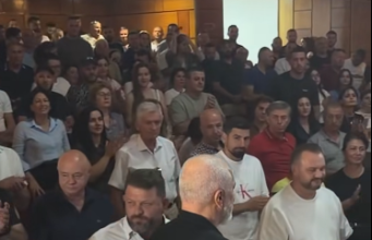 Rama zbulon skemën e re/ Çdo qytet me drejtuesin dhe përfaqësuesit e vet në Këshillin Bashkiak