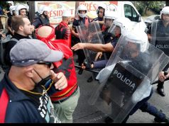 Tubimi në Tiranë, 12 të arrestuar/ Policia: Cënuan sigurinë pranë shkollës