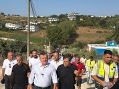 “Rilindja 2.0” zbret në terren/ Balla nis nga Paskuqani, inspekton rrugët dhe takon banorët