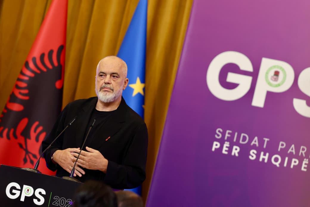 rama-mbledh-sot-deputetet-e-ps-se-dhe-qeverine-priten-ndryshime-ne-kabinet