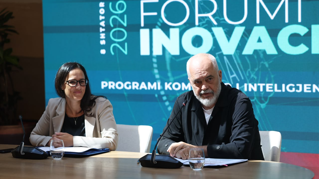 forumi-i-dyte-i-inovacionit-zhvillimi-i-inteligjences-artificiale-dhe-transformimi-teknologjik