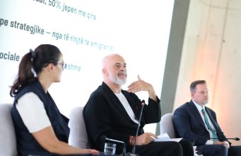 7 mijë familje marrin çelësin në dorë në 2027-ën/ Rama: Shteti paguan gjysmën e qirasë, ja kush merr kredi me interes zero