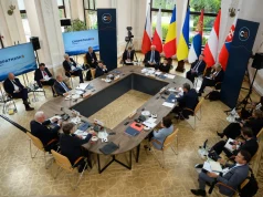 Zelensky mbledh 8 vendet në Ukrainë/ Lind “Carpathian Eight”, siguria dhe tregtia në qendër