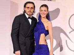 Brooklyn Beckham “stilist” i Nicola Peltz në tapetin e kuq/ Gjesti romantik që tërhoqi vëmendjen në Venecia