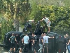 Tension si në filma në Vlorë/ Të armatosur konfliktohen me pronarin e resortit, policia ndjek makinën! Aksidentohen gjatë arratisjes, gjendet pistoleta