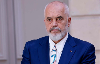 Rama reagon për Vlora Hysenin: Lirohet menjëherë nga detyra, do të zgjedhim drejtuesin e ri të SHISH Edi Rama fton institucionet e drejtësisë në tryezë për pagat e magjistratëve