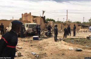 Masakër ndaj ushtrisë në Mali/ Reuters: Mbi 100 ushtarë të vrarë, më shumë se 100 të marrë peng