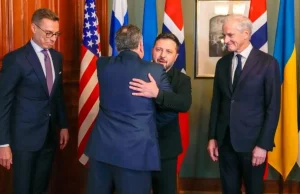 Trump kërkon largimin e Zelenskyt, SHBA kufizon informacionet ushtarake? Takim urgjent në Oslo për të shpëtuar negociatat