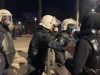 Mbyllet protesta në Tiranë, policia tërhiqet pas orësh përplasjesh! Më herët, njoftimi i Ambasadës Amerikane