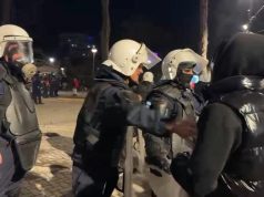 Mbyllet protesta në Tiranë, policia tërhiqet pas orësh përplasjesh! Më herët, njoftimi i Ambasadës Amerikane