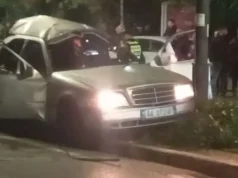 Shpërthen një “Benz” në lëvizje në Gjirokastër, dy persona përfundojnë në spital