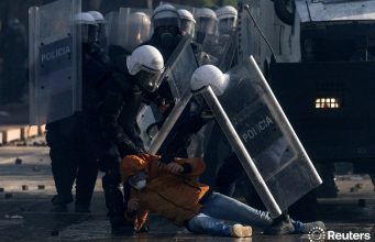 Gjoba deri në 500 mijë lekë dhe kufizim i daljes jashtë vendit, edhe pa vendim gjykate! Hyjnë në fuqi masat e reja për protestat