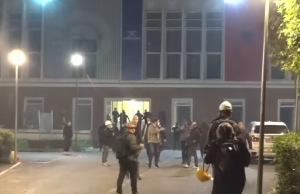 Berisha akuzon Ramën për skenar kundër PD-së: Futën njerëz të armatosur në selinë e PS-së, policia na sulmoi me gaz!
