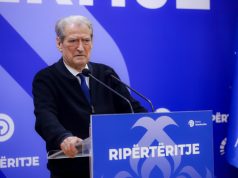 “I morën syrin protestuesit!” Berisha akuza të rënda ndaj Policisë: Shqiponjat e Ramës do të përgjigjen një për një, denoncon edhe ngacmime seksuale