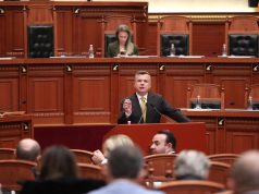 Balla: Sa herë Kosova ka nevojë për Shqipërinë, Saliu thërret sulm ndaj institucioneve demokratike