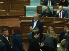 LAJM I FUNDIT/ Afati kushtetues kalon, Kuvendi i Kosovës zgjdhe me 81 vota pro presidenten e re, Justina Shiroka Pula