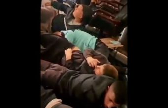 Berisha publikon videon e të shoqëruarve, policia mohon se pamjet janë filmuar në komisariat