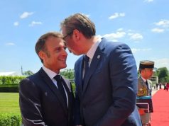 “Si e dinte Macron 6 ditë më parë?”/ Avokati i Thaçit publikon videon e Vuçiçit dhe ngre dyshime për vendimin e Speciales